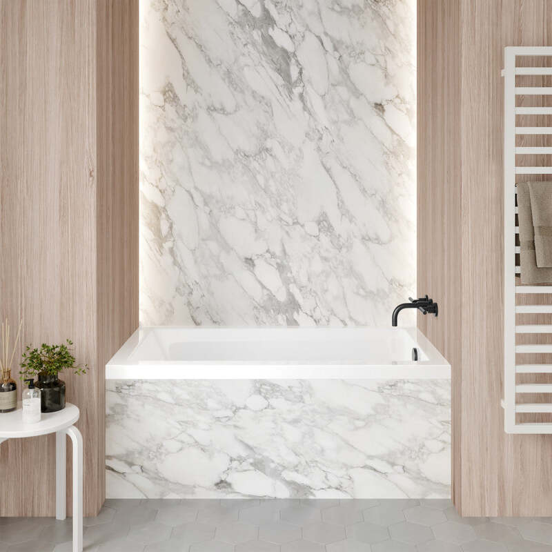 Swiss Madison Voltaire 54 in x 30 in Acrylic Glossy White, Alcove, Integral Right-Hand Drain, Bathtub
